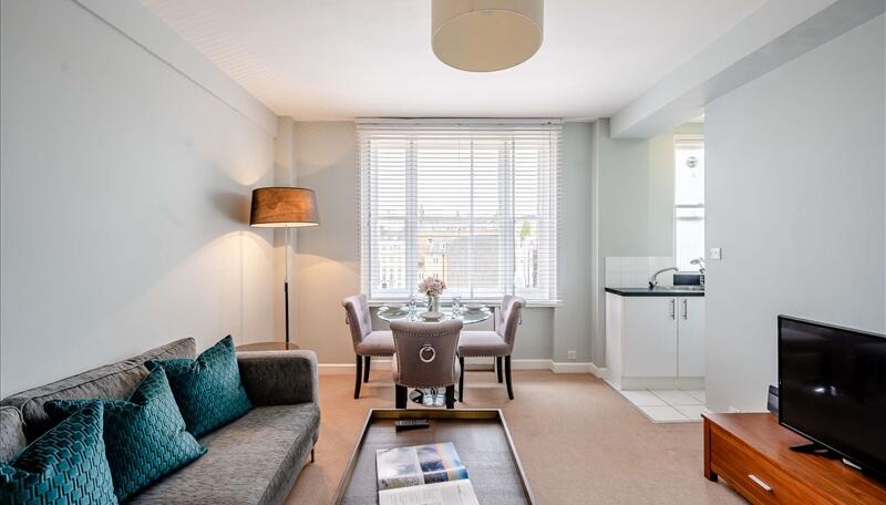39 Hill Street, London, London